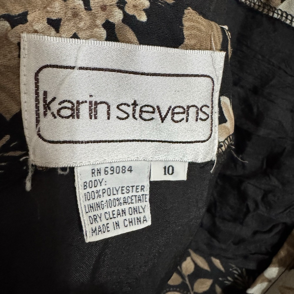 Karin Stevens Black and Cream Floral Maxi Dress - Picture 8 of 15